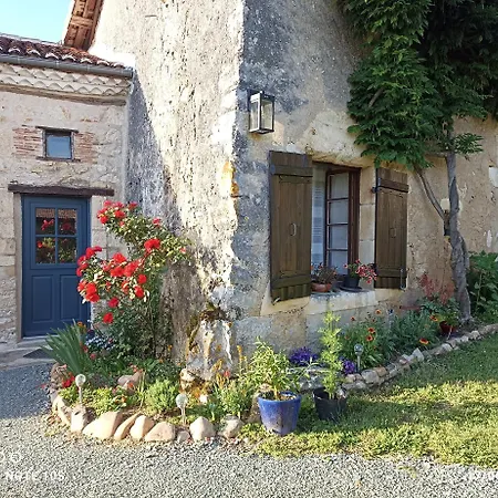 Studio Cosy En Pleine Nature Dans Maison En Pierre Avec Piscine Et Wifi Saint-Romain-et-Saint-Clément Extérieur photo
